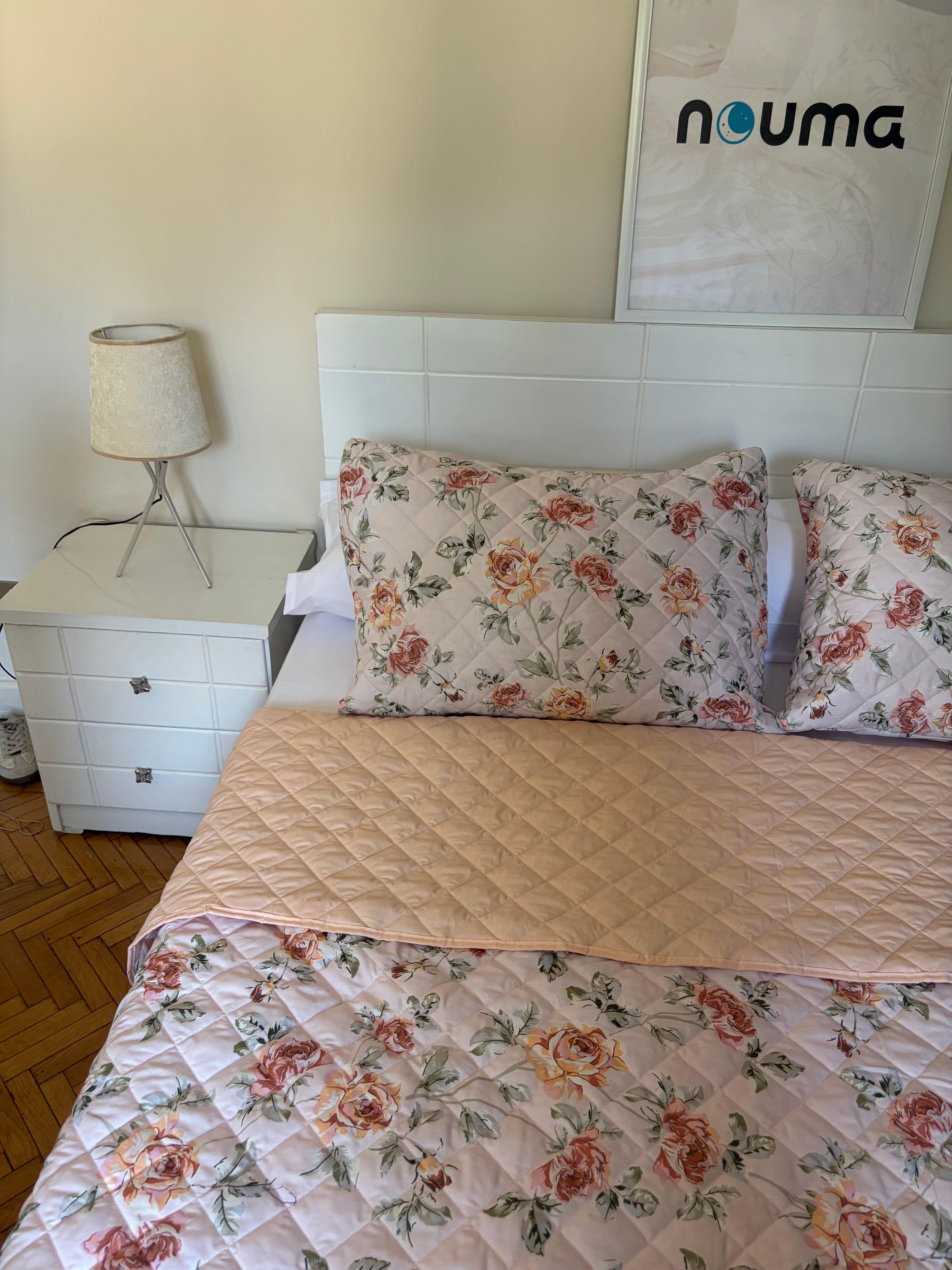 Vintage Roses Quilt 🤎