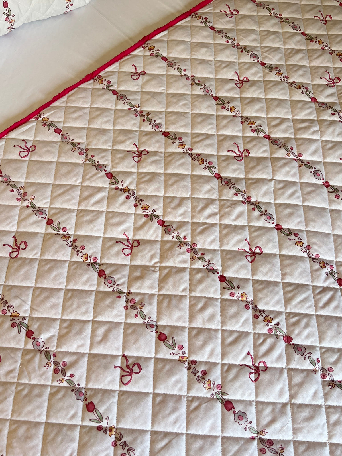 Line Bow Quilt 🎀